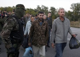 Donetsk ngừng trao đổi tù binh với Kiev